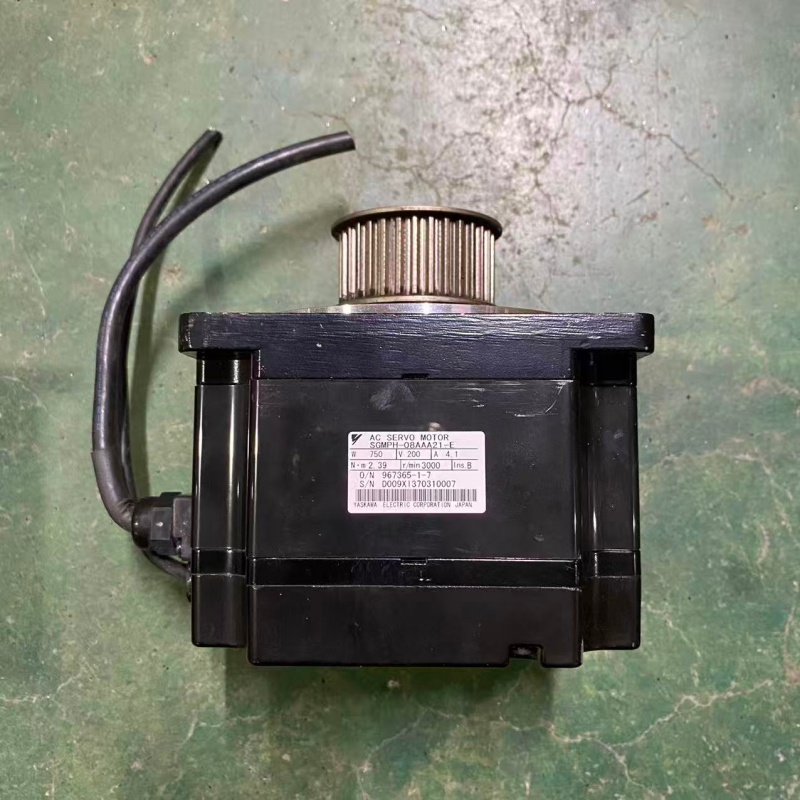 SGMPH-08AAA21-E 安川伺服电机